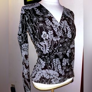 Y2K Apt.9 sheer floral design black and white business casual women’s blouse